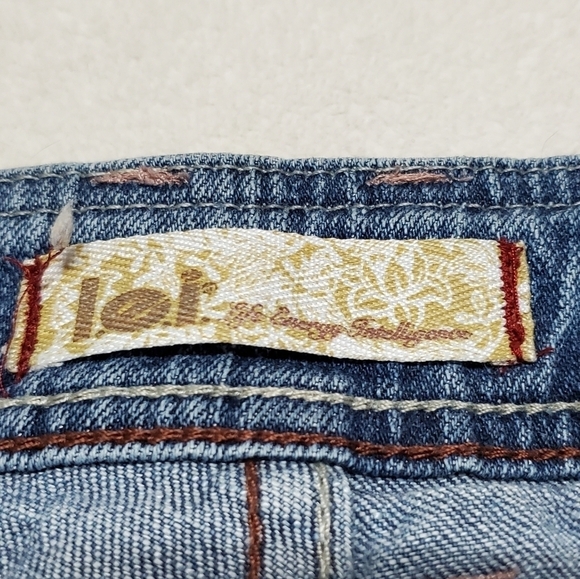 Vintage 90s LEI boho sequin floral embroidered low rise stretchy flared jeans 17 - Picture 13 of 14